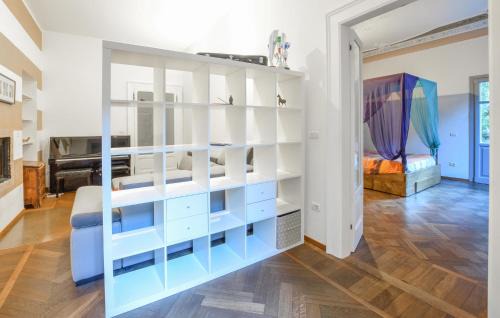 Breno Apartment | Nice Apartment In Breno With Wifi