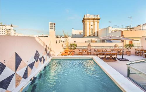Old Town Apartment | Nice Apartment In Cádiz With Wifi