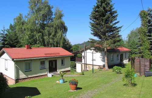 Steinbach-Hallenberg House | Nice apartment in villa for 4 people with WIFI, TV and patio
