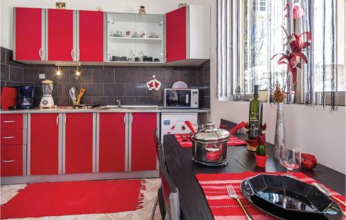 Baric Draga Apartment | Nice Apartment In Karlobag With Wifi