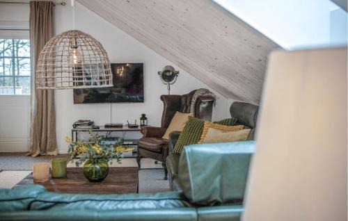 Lugnvik Apartment | Nice Apartment In Lerum With Wifi