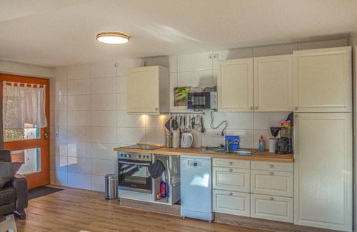 Loxstedt Apartment | Nice apartment in Loxstedt with kitchen
