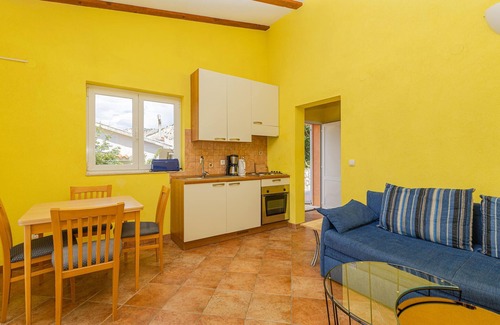 Lukovo Apartment | Nice apartment in Lukovo with WiFi