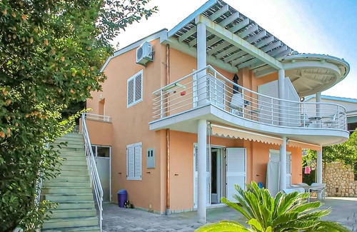 Lukovo Apartment | Nice apartment in Lukovo with WiFi