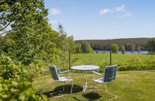Mullsjo Apartment | Nice apartment in Mullsjö with sauna