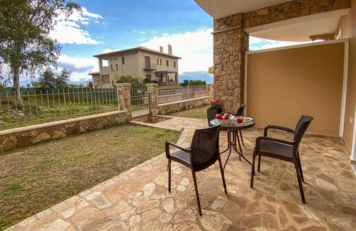 Skaloma Apartment | Nice apartment in Nafpaktos with WiFi
