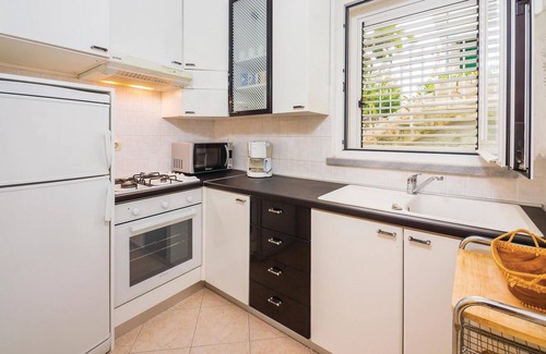 Rabac Apartment | Nice apartment in Rabac with WiFi