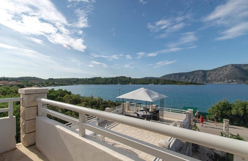 Kneza Apartment | Nice apartment in Racisce