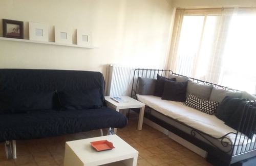 Le Lavandou Apartment | NICE APARTMENT IN RESIDENCE ARBORÉE AT THE FOOT OF THE BEACH THE LAVANDOU 1 TO 4 PEOPLE