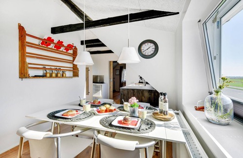 Ringkobing Apartment | Nice apartment in Ringkøbing with WiFi