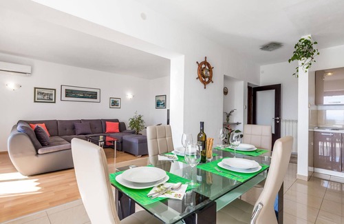 Kastav Apartment | Nice apartment in Rijeka