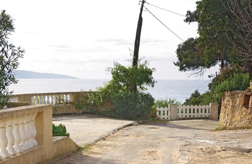 Sagone Apartment | Nice apartment in Sagone with kitchen