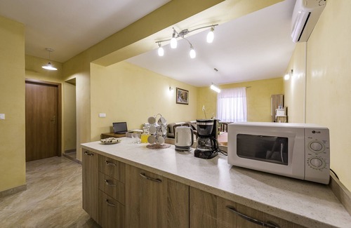 Tinjan Apartment | Nice apartment in the center of Istria for the family or group