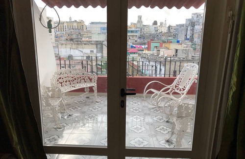 Centro Havana Apartment | Nice Apartment in the center of havana