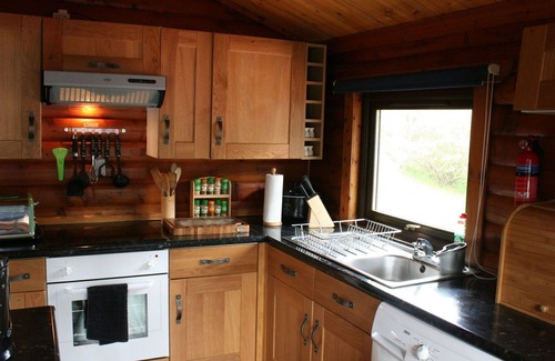 South Laggan House | Nice apartment in villa for 4 people with TV and parking