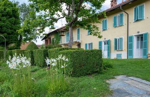 Cortazzone House | Nice apartment in villa with private pool, TV, terrace, pets allowed and panoramic view