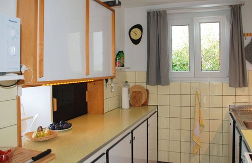 Aldesago House | Nice apartment in villa with WIFI, private pool, TV, terrace, pets allowed, panoramic view, parking