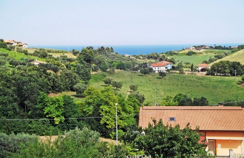 Tortoreto Apartment | Nice apartment with hot tub, WIFI, private pool, TV, terrace, pets allowed and parking