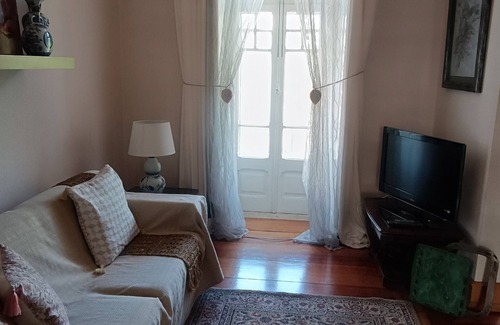 Lisbon Old Town Apartment | Nice Apartment near the Gulbenkien Garden and corte ingles in center of Lisbon