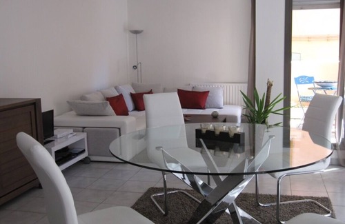 La Real Apartment | Nice apartment T4 with garage and terrace historic center of Perpignan