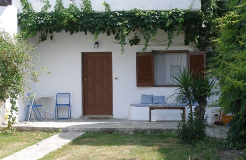 Istron Apartment | Nice Apartment With Lovely Terrace