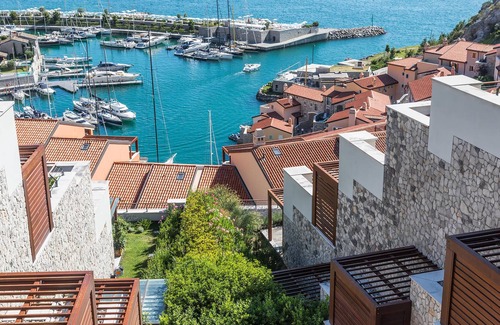 Portopiccolo Apartment | Nice apartment with sea view, located a few hundred meters from the sandy beach.
