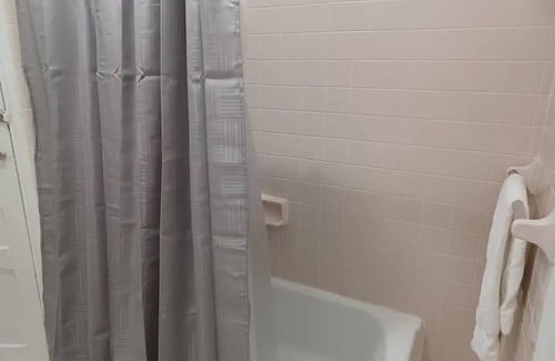 Frankford Apartment | Nice apartment with beautiful park view