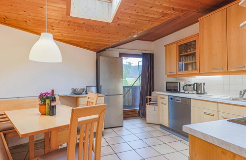 Itter Apartment | Nice appartment in Itter with terrace