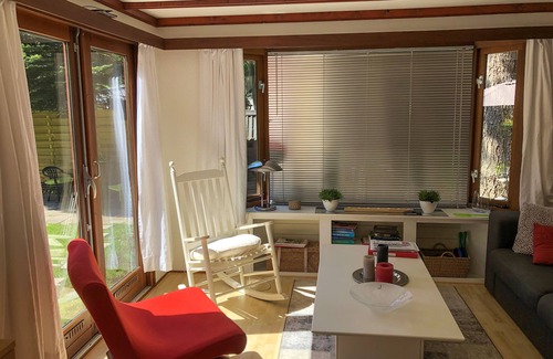 Lochem Ski Chalet | Nice chalet in Gelderland with large garden in the woods