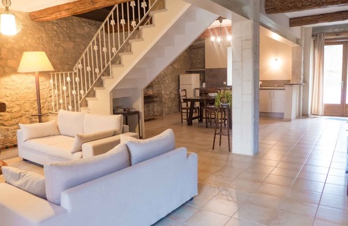 Montbrun-des-Corbieres Cottage | Nice confortable cottage with large pool with views in minervois