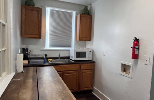 Anacostia Apartment | NICE Cozy APT 4-Bedroom 5-Beds Easy Parking