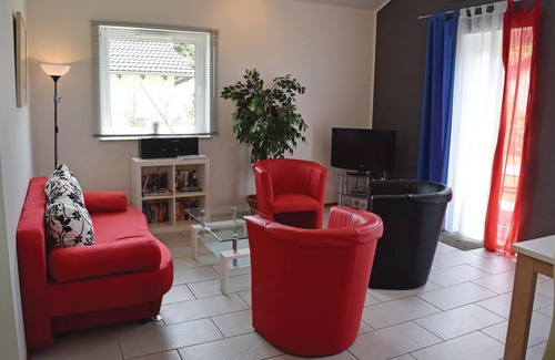 Ferienhausgebiet Hillenseifen House | Nice home in Gerolstein/Hinterhausen