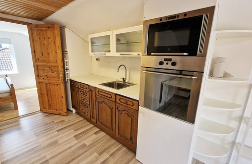 Asmundtorp House | Nice holiday home with outdoor pool in Billeberga, Landskorna | SE01049