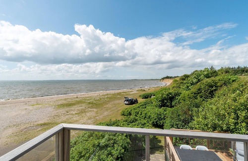 Sillerslev House | Nice home in øster assels