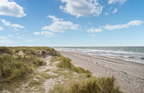Anholt House | Nice home in Anholt with kitchen