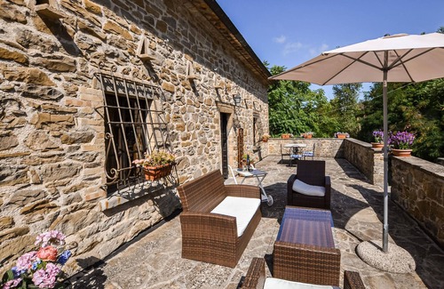 Apecchio House | Nice home in Apecchio -PU-