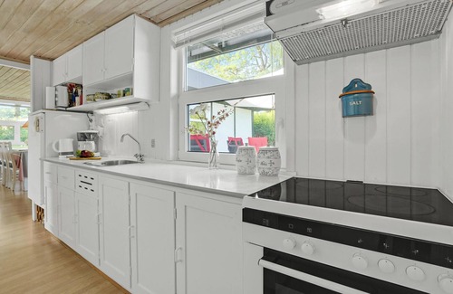 Kettingskov House | Nice home in Augustenborg with WiFi