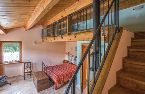 Barchi House | Nice home in Barchi PU