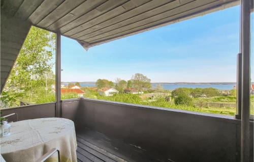 Hakenaset House | Nice Home In Bergastrand With Wifi