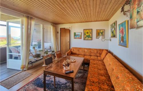 Hakenaset House | Nice Home In Bergastrand With Wifi
