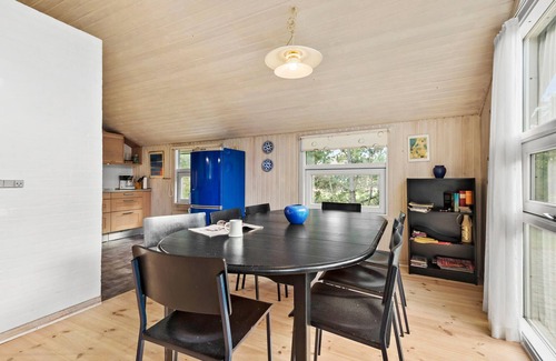 Blavand Strand House | Nice home in Blåvand with sauna