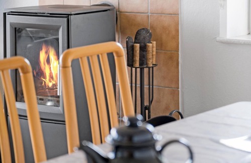 Broager House | Nice home in Broager with kitchen
