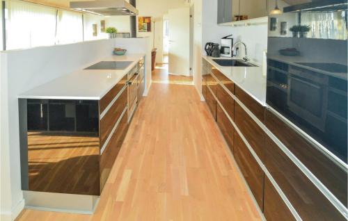 Tranum House | Nice Home In Brovst With Sauna