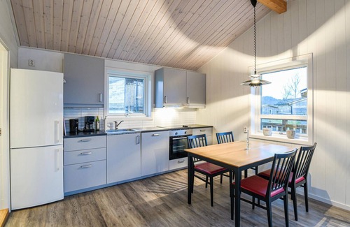 Dals Langed House | Nice home in Dals-Långed with kitchen