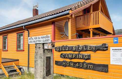 Dirdal House | Nice home in Dirdal with house sea view