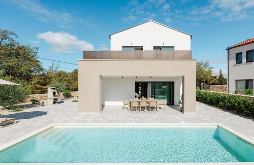 Kras House | Nice home in Dobrinj with WiFi