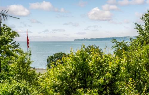 Lyngsbæk Strand House | Nice Home In Ebeltoft With Wifi
