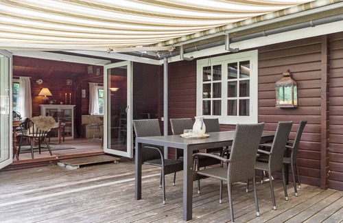 Frederiksvaerk House | Nice home in Frederiksværk with WiFi