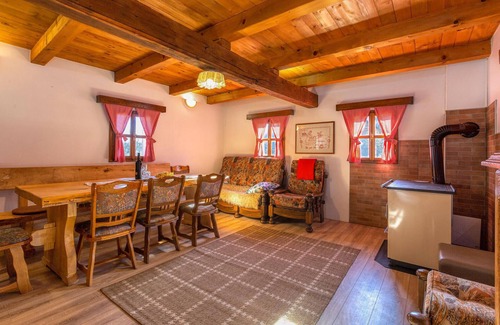Trnovac House | Nice home in Gospic with sauna
