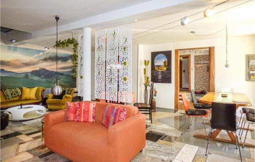 Randegg House | Nice Home In Gottmadingen With Wifi
